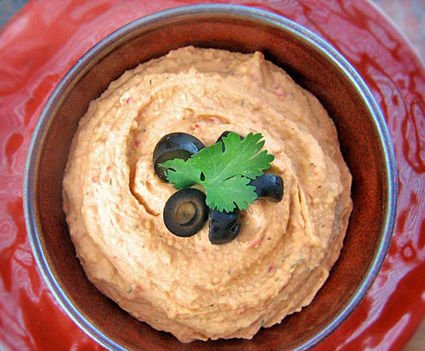 HUMUS