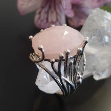 Faset Kesim Pembe Kuvars Tasarım Gümüş Yüzük