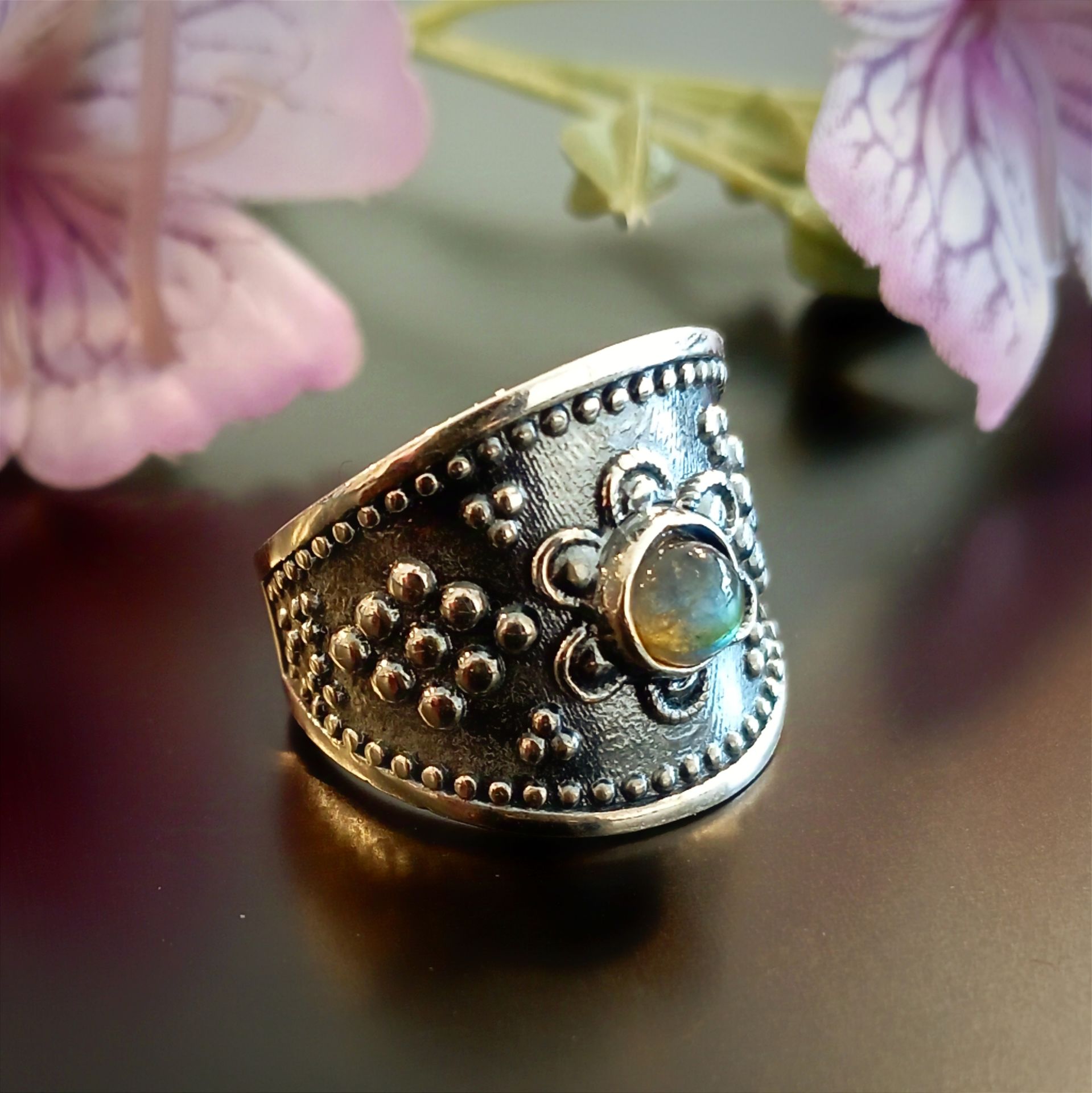 Labradorit Taşlı Tasarım Gümüş Yüzük
