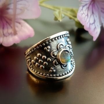 Labradorit Taşlı Tasarım Gümüş Yüzük