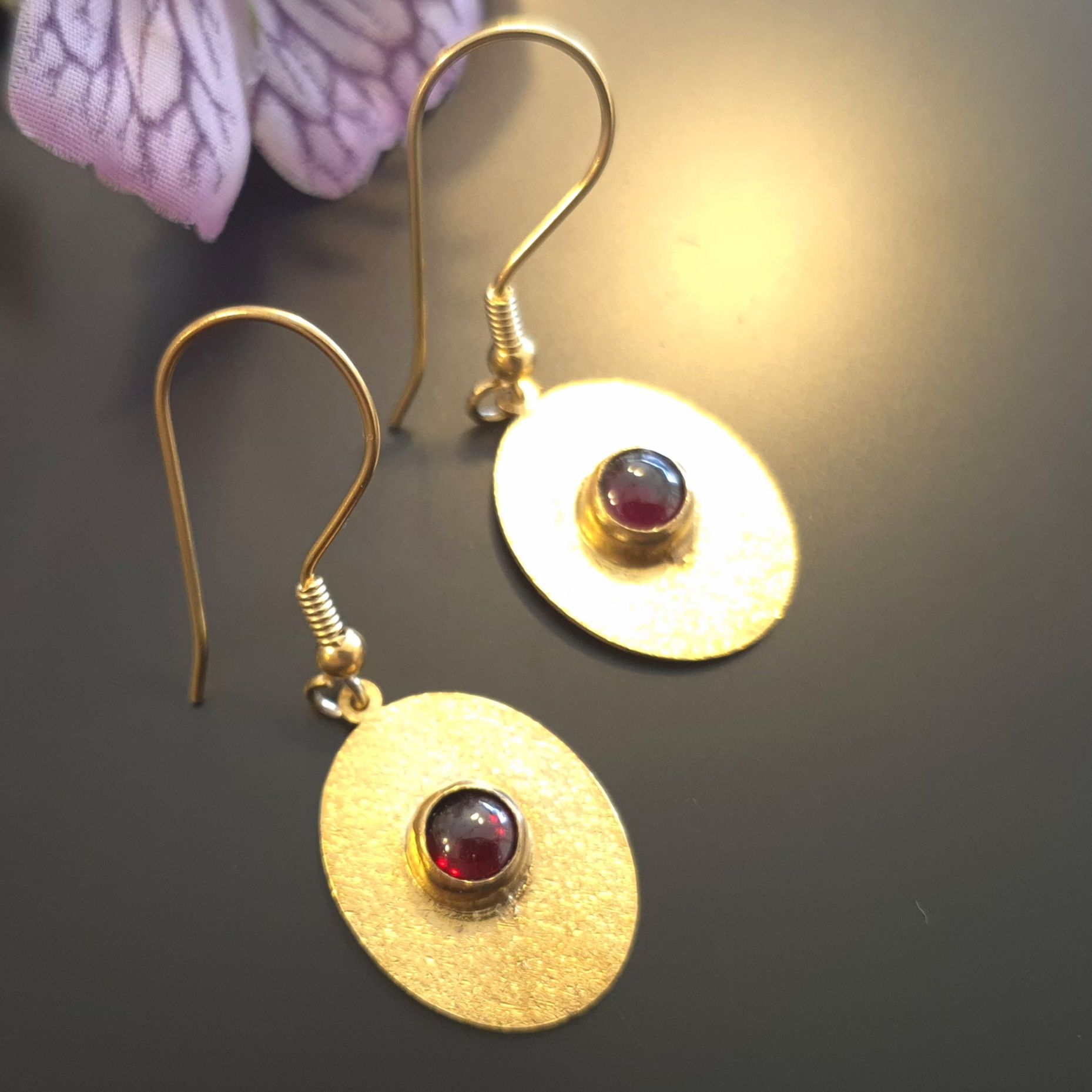 Lal (Garnet) Taşı Tasarım Gümüş Küpe