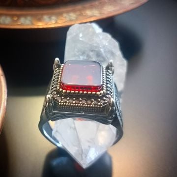 Kırmızı Taşlı Tasarım Erkek Gümüş Yüzük