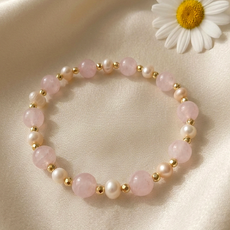 Pembe Kuvars Doğal Taş Bileklik -  Hematit Detaylı Kadın Bileklik Sevgi ve Dişil Enerji Temalı