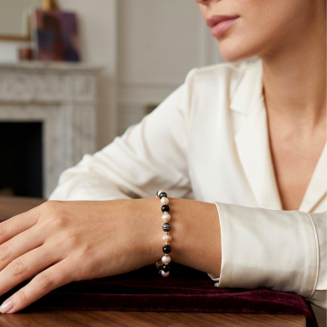 Siyah Akik Doğal Taş Bileklik -  Hematit Detaylı Kadın Bileklik Nazar ve Dişil Enerji Temalı