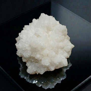 Kuvars Doğal Kayaç