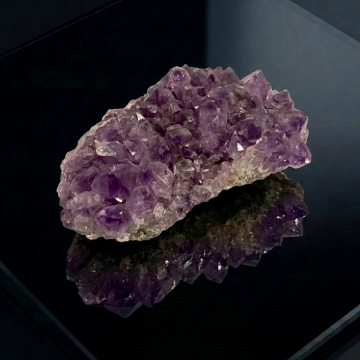 Ametist Doğal Kayaç