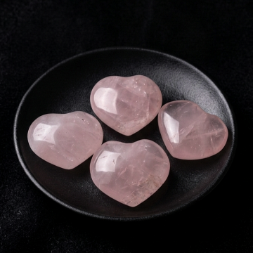 Pembe Kuvars Kütle - Kalp Formunda Doğal Taş