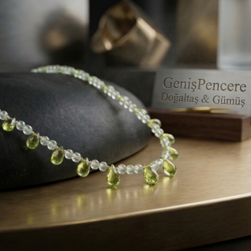 Prehnit ve Damla Kesim Zebercet Tasarım Gümüş Kolye