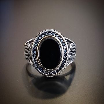 Oniks Taşlı Tasarım Erkek Gümüş Yüzük
