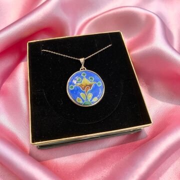 Nakış Sıcak Mineli Gümüş Kolye