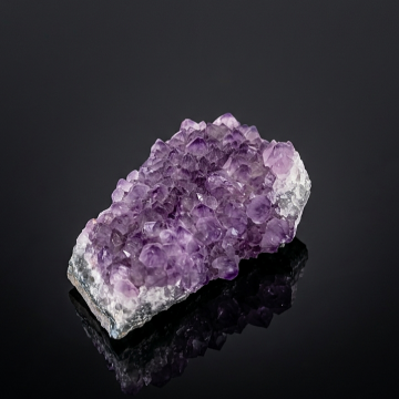 Ametist Doğal Kayaç