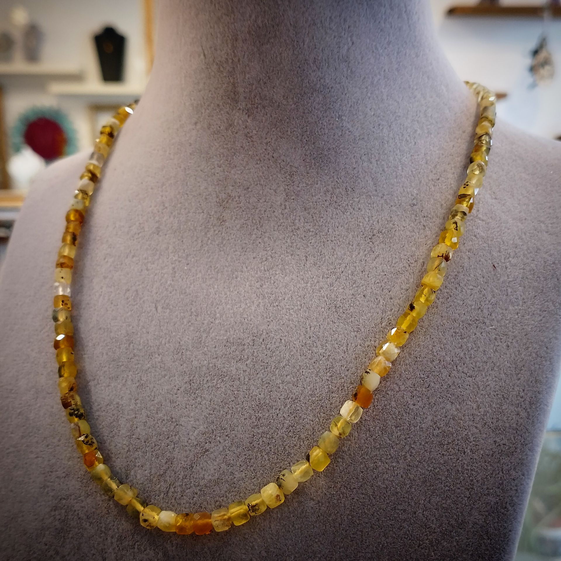 Sarı Opal Doğal Taş Kolye