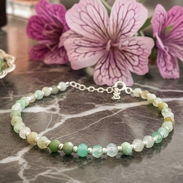 Krizopras Taşı Gümüş Bileklik - Enerji Dengeleyici Temalı