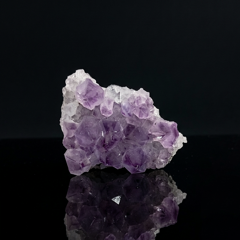 Ametist Doğal Kayaç