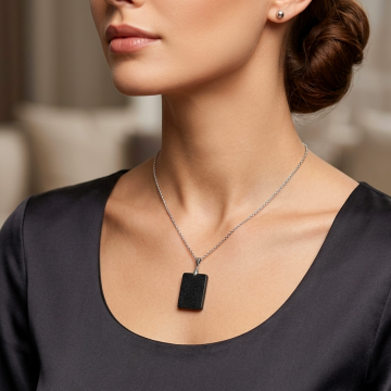 Shungite Taşı Kolye (Çelik Zincirli)
