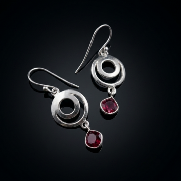 Lal (Garnet) Tasarım Gümüş Küpe