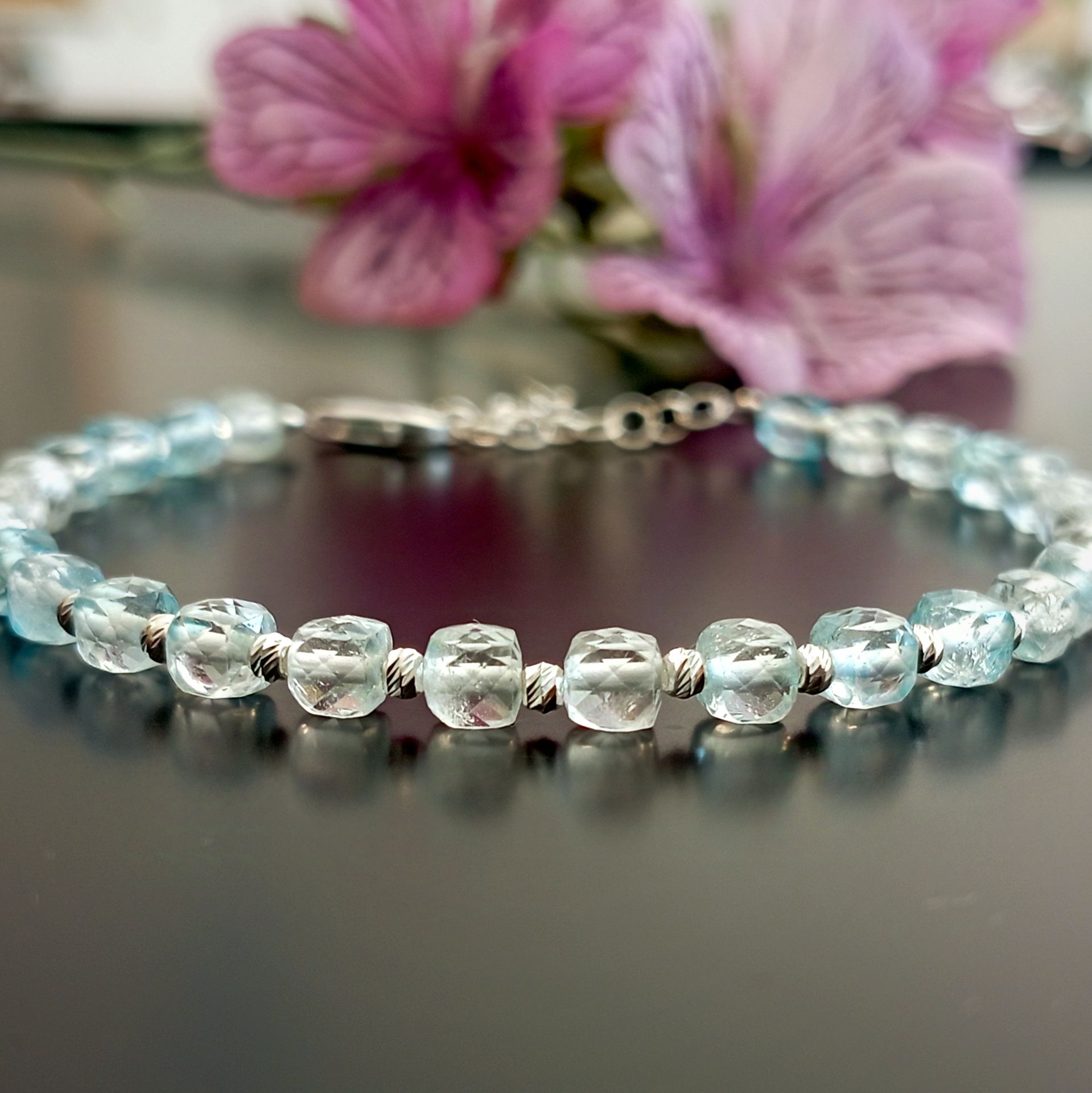 Mavi Topaz Tasarım Gümüş Bileklik