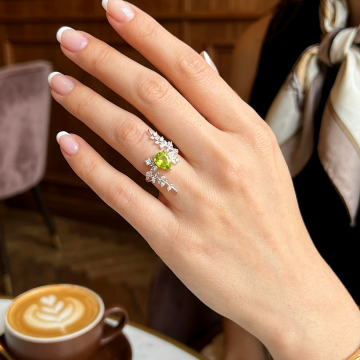Zebercet (Peridot) Taşlı Tasarım Gümüş Yüzük