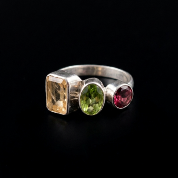 Sitrin, Zebercet (Peridot) ve Lal (Garnet) Tasarım Gümüş Yüzük