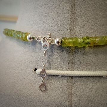 Zebercet (Peridot) Tasarım Gümüş Kolye