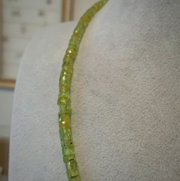 Zebercet (Peridot) Tasarım Gümüş Kolye