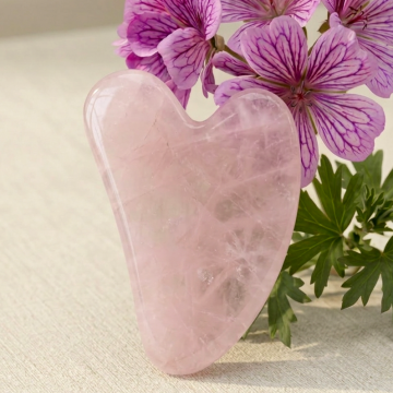 Pembe Kuvars Gua Sha Masaj Aleti