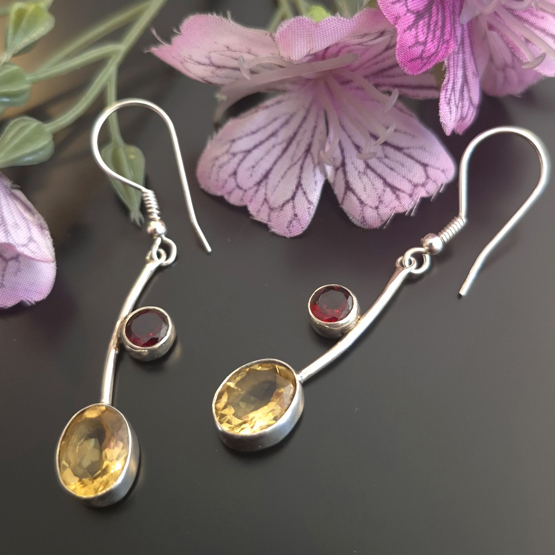 Sitrin ve Lal (Garnet) Taşı Tasarım Gümüş Küpe