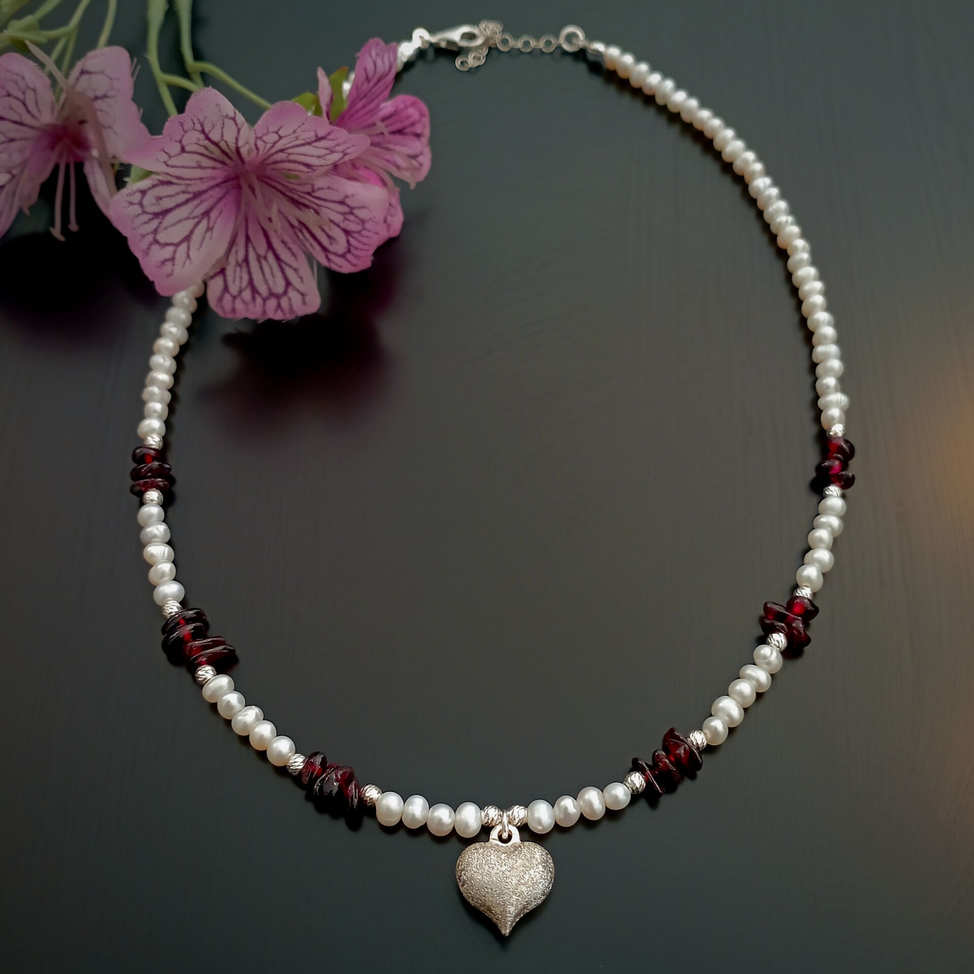 İnci ve Lal (Garnet) Tasarım Gümüş Kolye