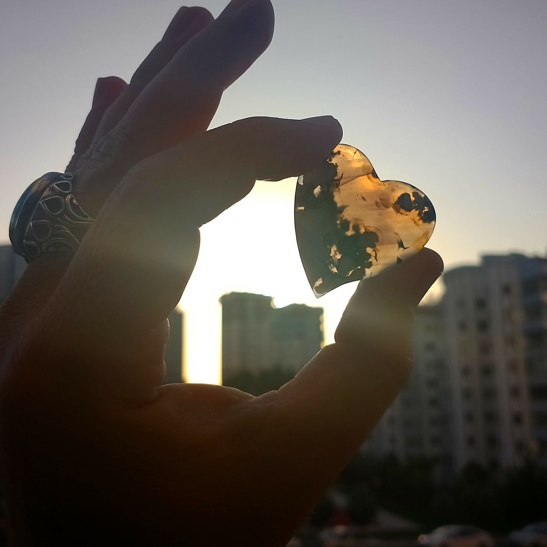 Kalp Kesim Desenli Çubuk Agat Doğal Taş Kabaşon