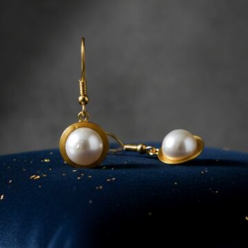 İnci Gümüş Küpe