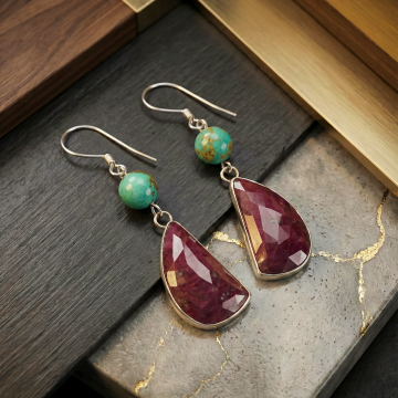 Yakut ve Turkuaz Tasarım Gümüş Küpe