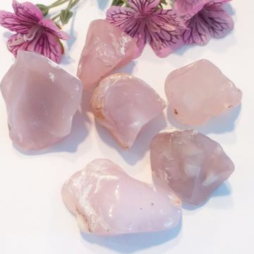 Pembe Kalsedon Taşı Parça