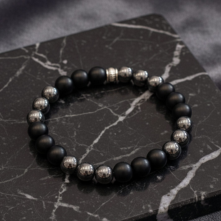 Oniks ve Hematit Taşlı Bileklik